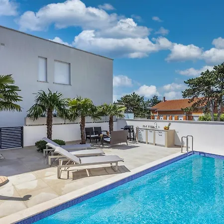 Luxury Gloria Apartman