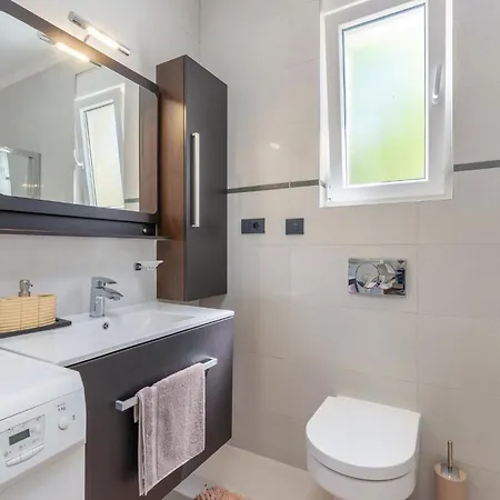 Luxury Gloria Apartman *